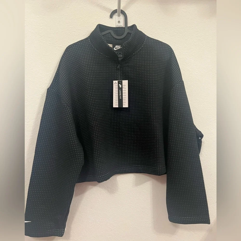 Bundle 👚Nike crop top & More